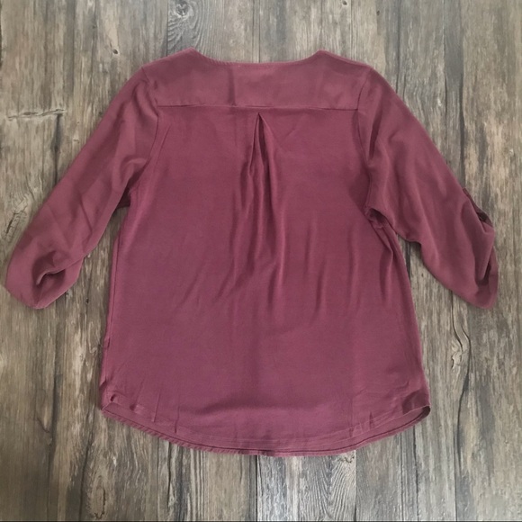 TEMPTED Pretty Purple/Mauve Blouse Gold detailing - Picture 2 of 5